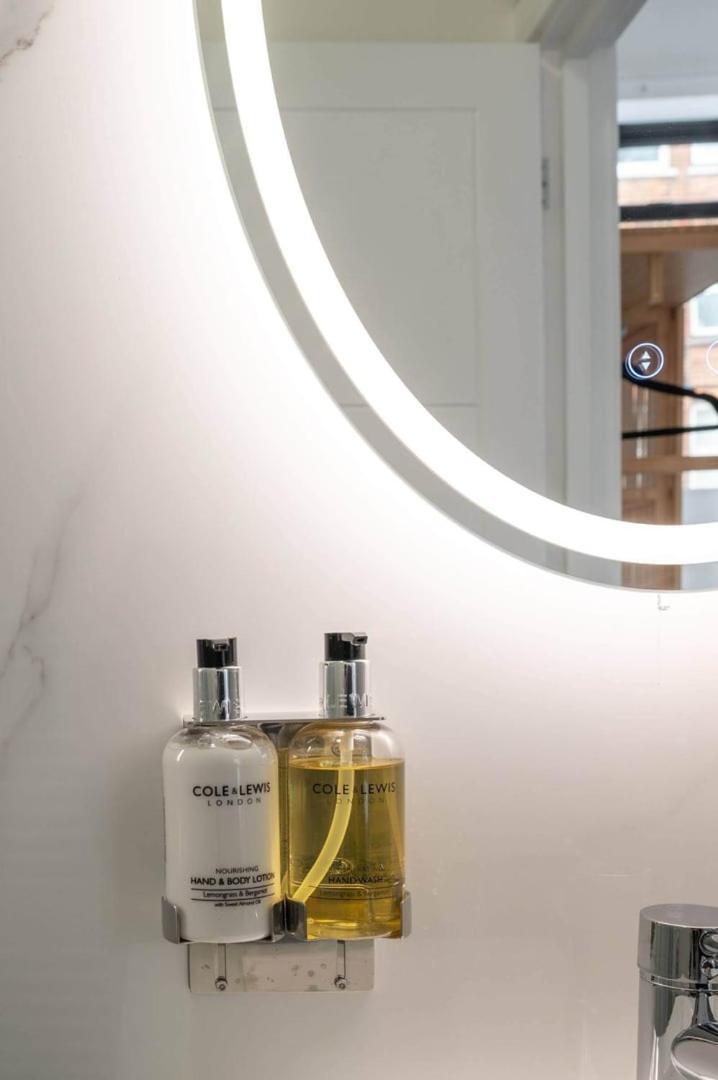 Stylish Comfort In London Finchley Bagian luar foto